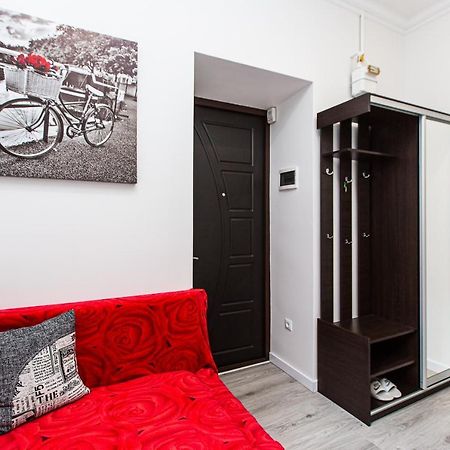 Однокомнатная Форум-Центр Apartment Liov Exterior foto