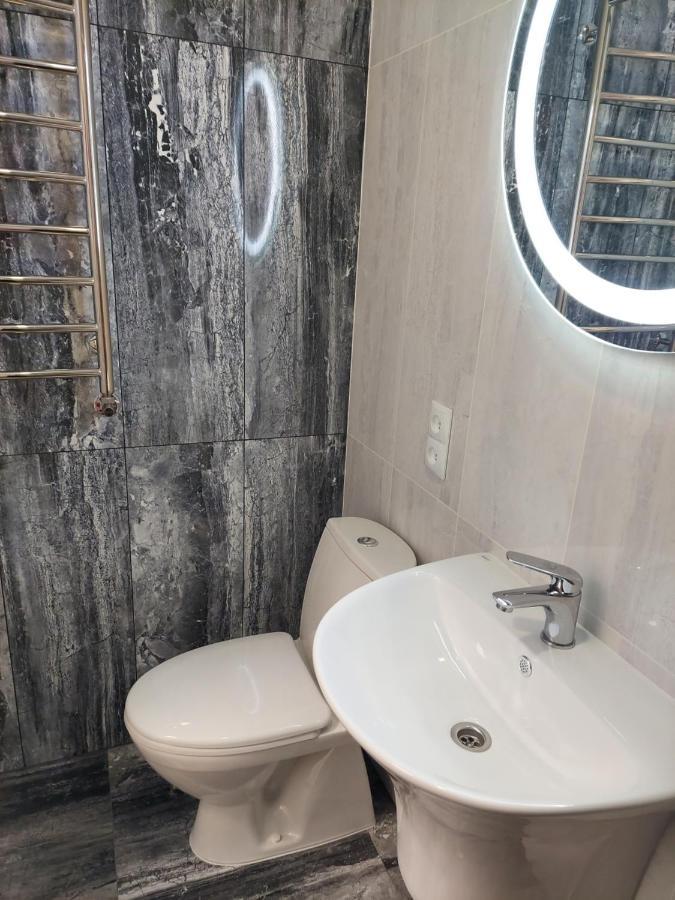 Однокомнатная Форум-Центр Apartment Liov Exterior foto