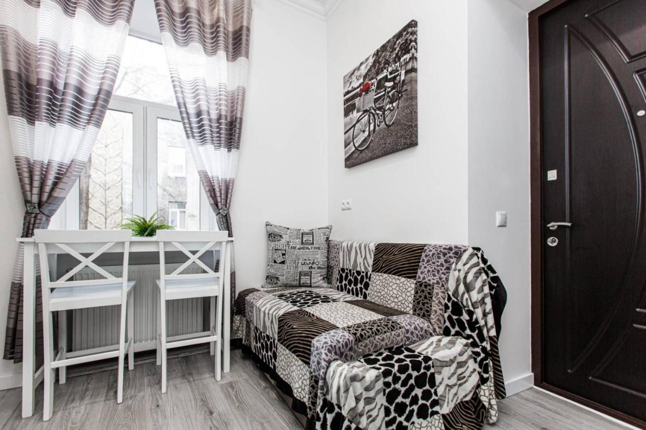 Однокомнатная Форум-Центр Apartment Liov Exterior foto