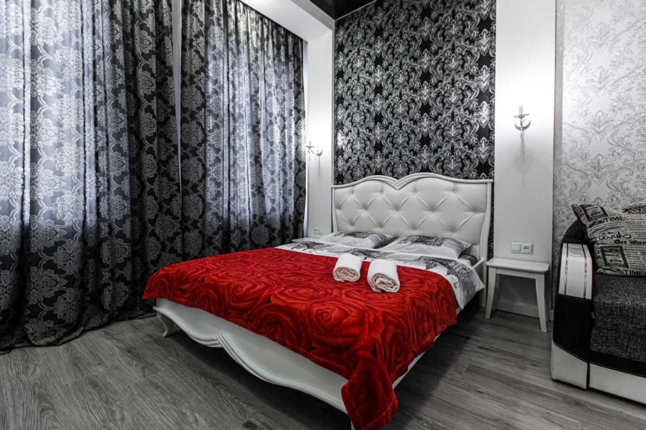 Однокомнатная Форум-Центр Apartment Liov Exterior foto