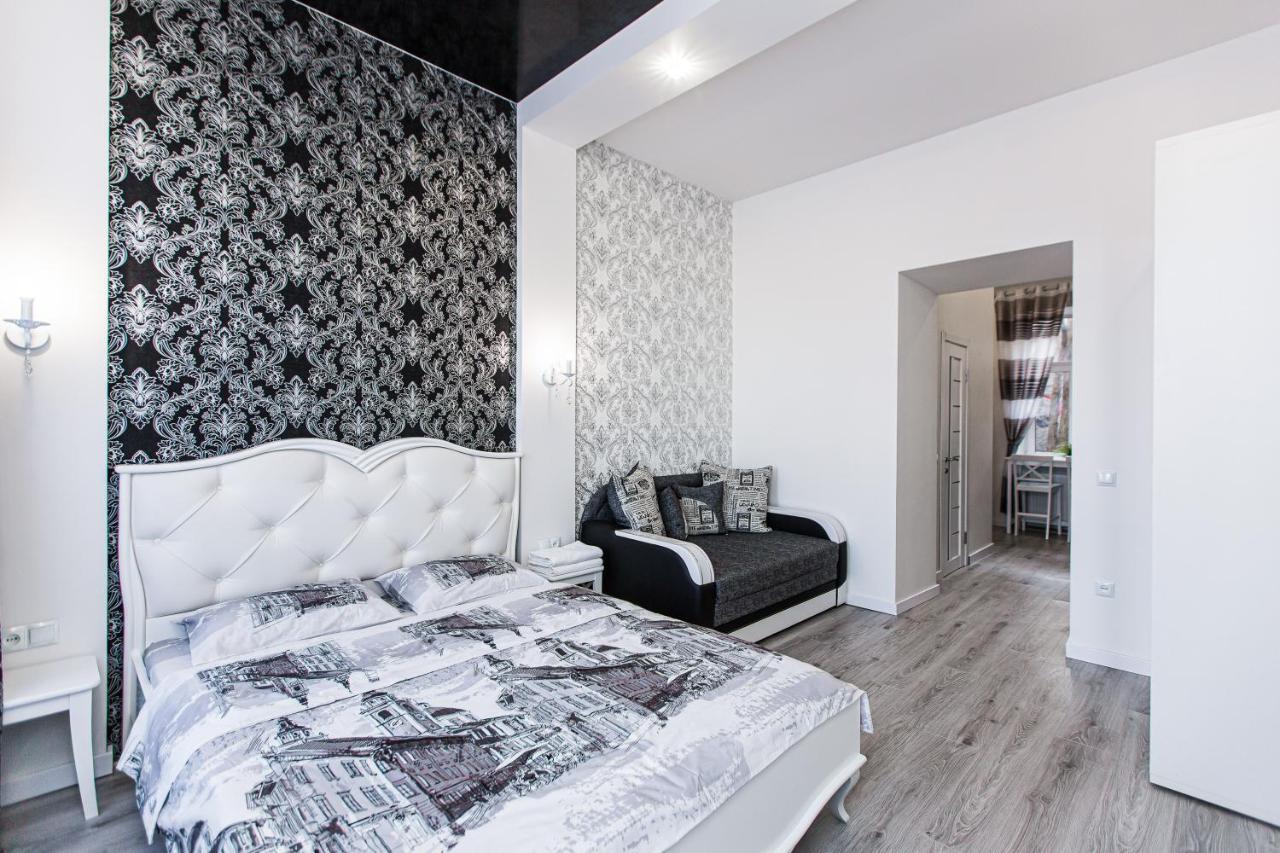 Однокомнатная Форум-Центр Apartment Liov Exterior foto